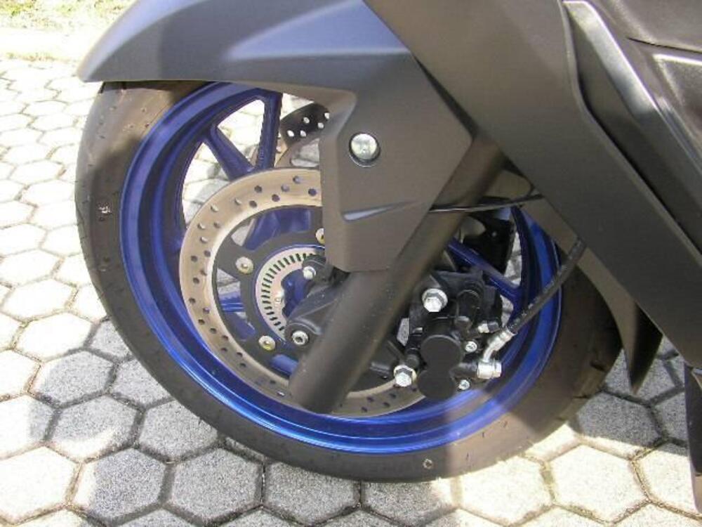 Suzuki Burgman AN 400 (2017 - 20) (5)