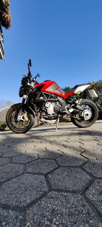 MV Agusta Brutale 675 EAS (2011 - 14) (3)