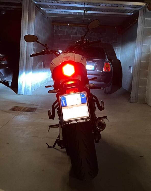 Yamaha XSR 700 (2022 - 25) (3)