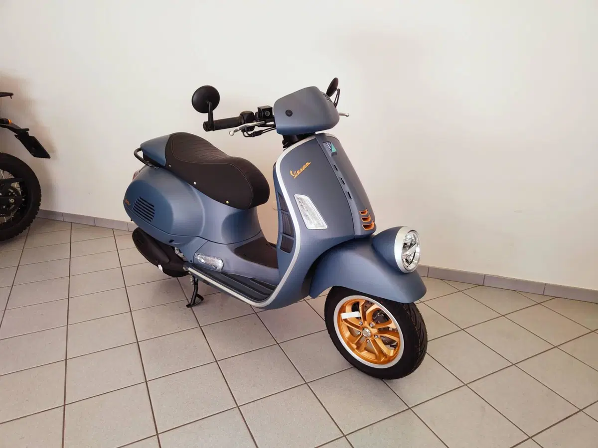 Vespa GTV 310 Officina 8 (2026) (2)
