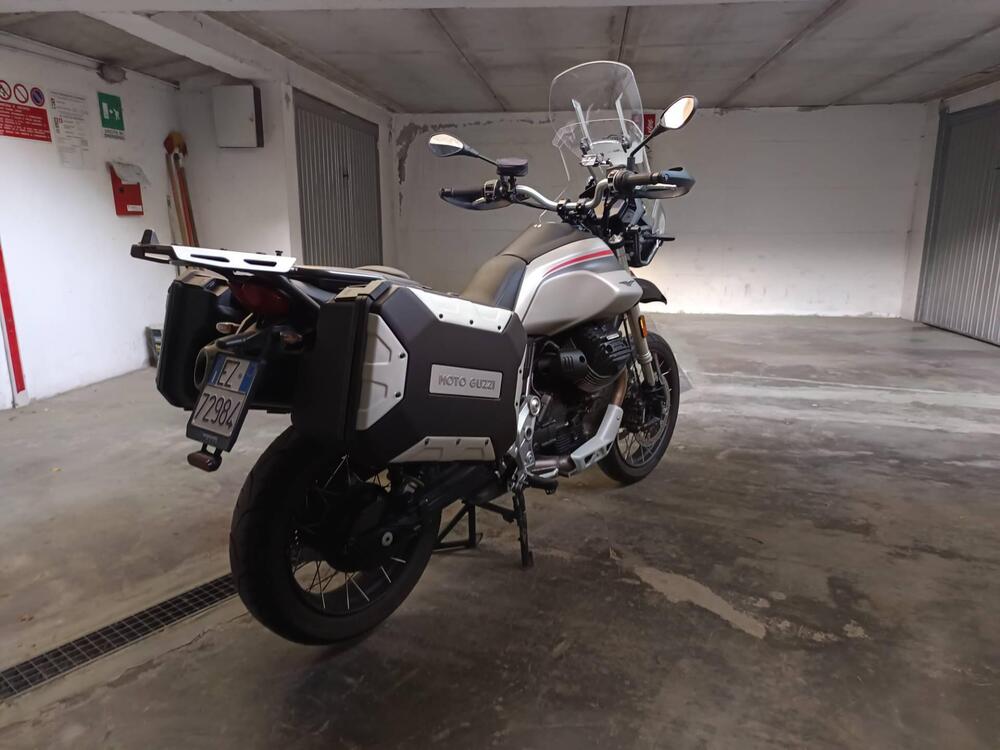 Moto Guzzi V85 TT Travel (2021 - 23) (5)