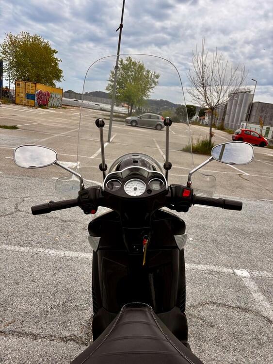 Aprilia Scarabeo 300 Special (2009 - 13) (4)