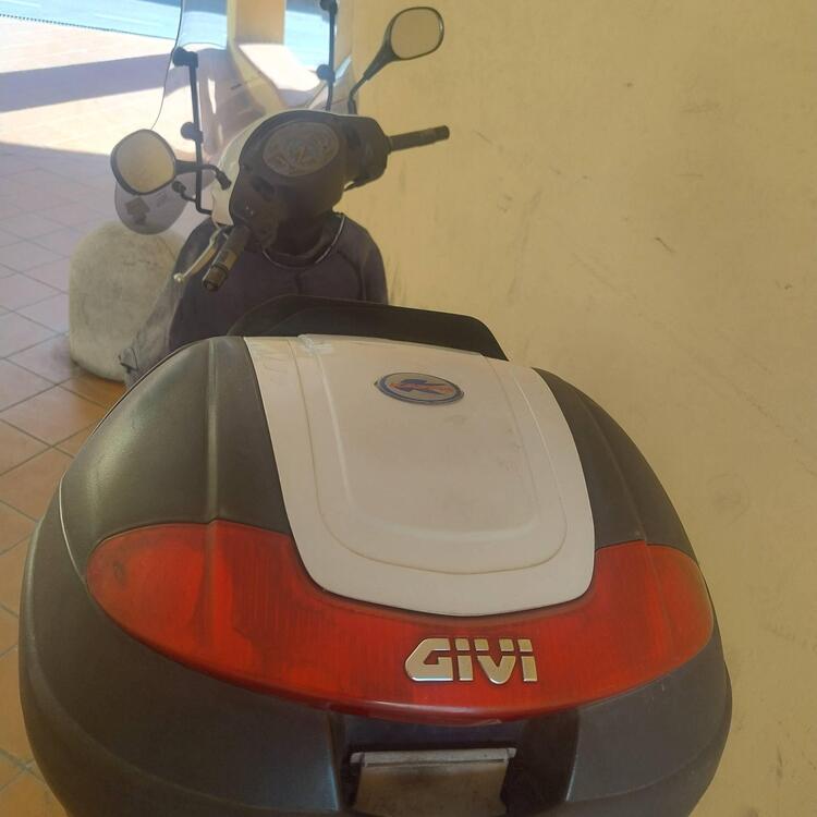 Suzuki SIXteen 125 (2007 - 14) (3)