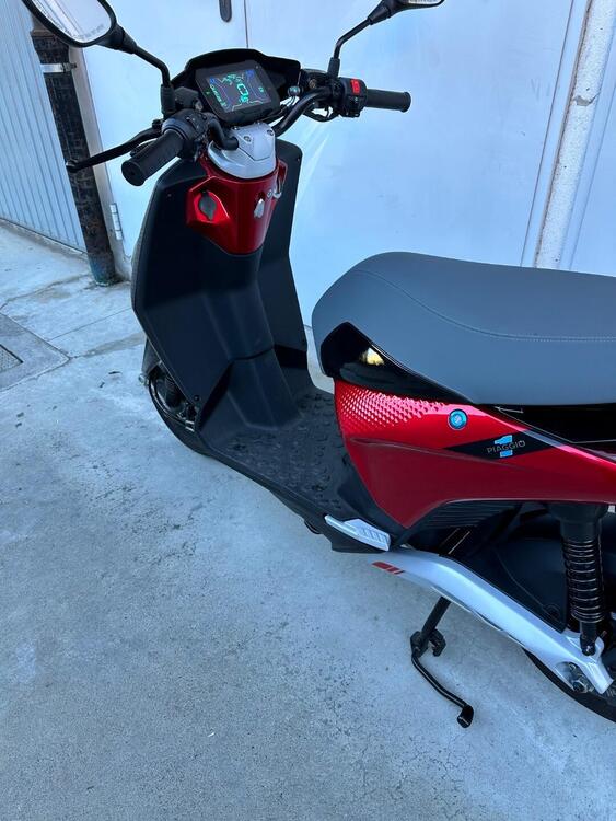 Piaggio 1 Active (2022 - 25) (2)