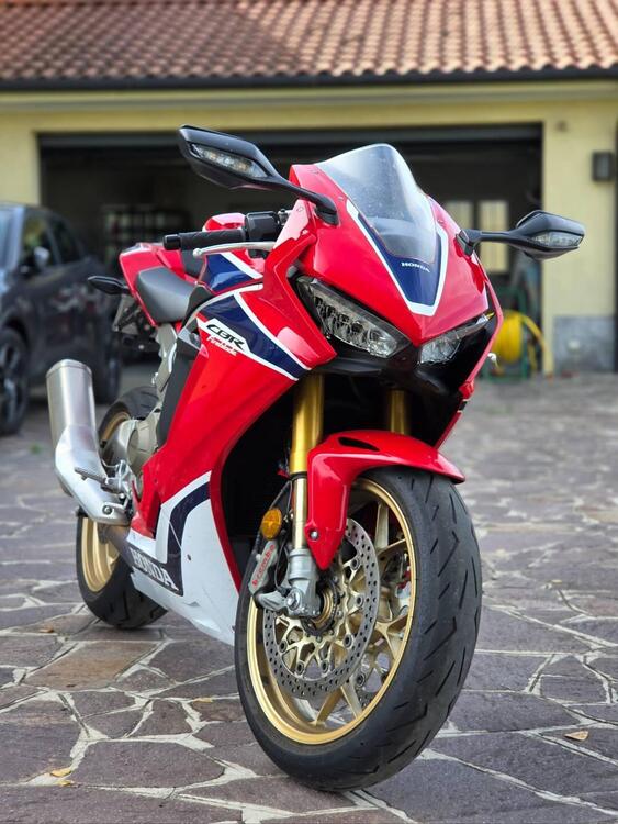 Honda CBR 1000 RR Fireblade SP (2017 - 19) (2)