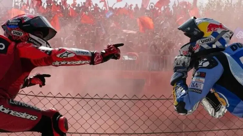 MotoGP 2025. GP della Catalogna. Alex Marquez: "Il weekend pi&ugrave; bello della mia carriera!". E su Marc: "Non ero tranquillo con lui l&igrave;"