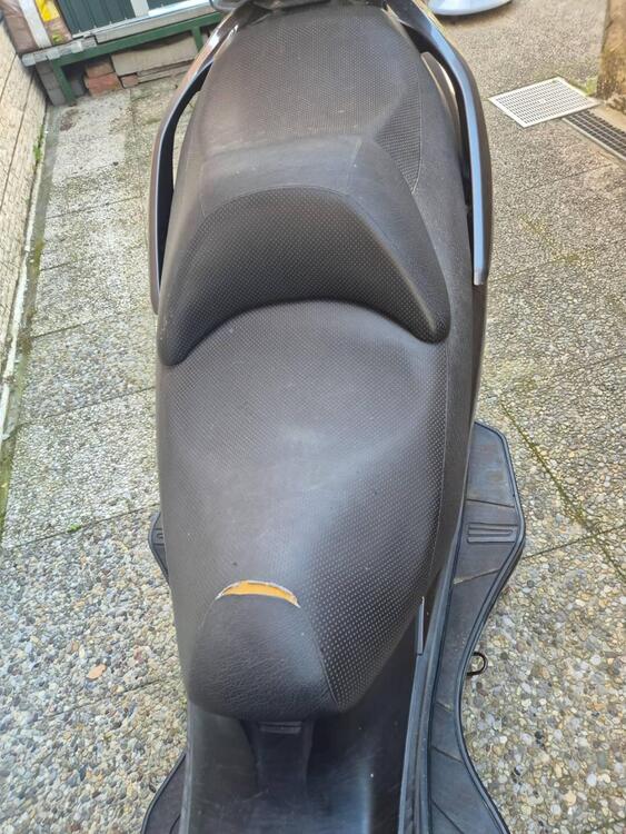 Suzuki Burgman AN 400 ABS (2010 - 13) (5)