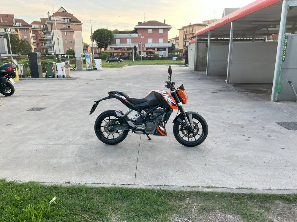 KTM 125 Duke ABS (2013 - 16) (3)