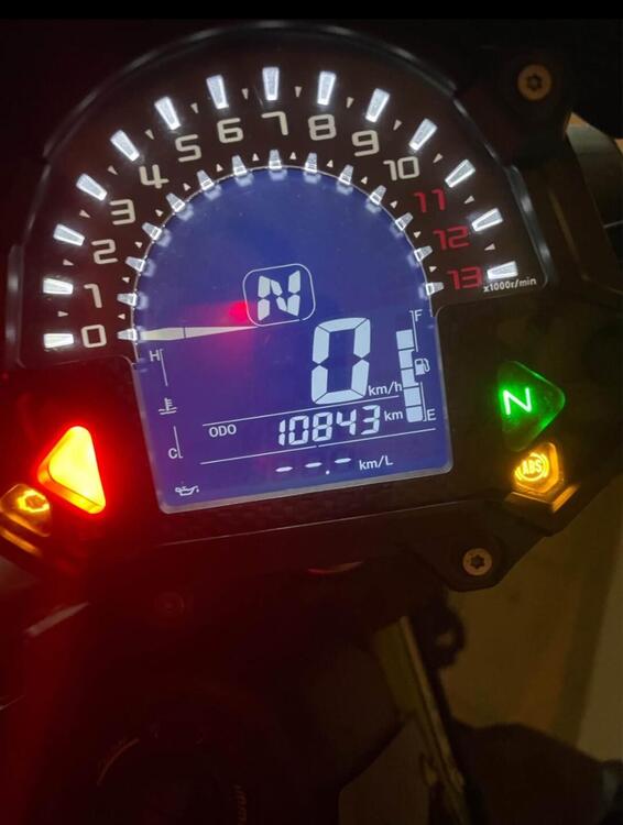 Kawasaki Z 900 (2017 - 18) (2)