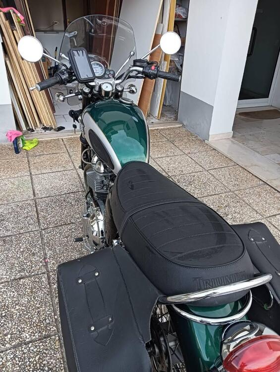 Triumph Bonneville 800 (2000 - 01) (3)