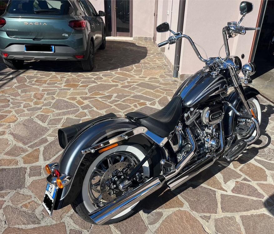 Harley-Davidson 1800 Deluxe (2014 - 15) - FLSTNSE (4)