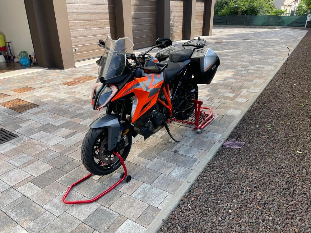 KTM 1290 Super Duke GT (2022 - 25) (3)