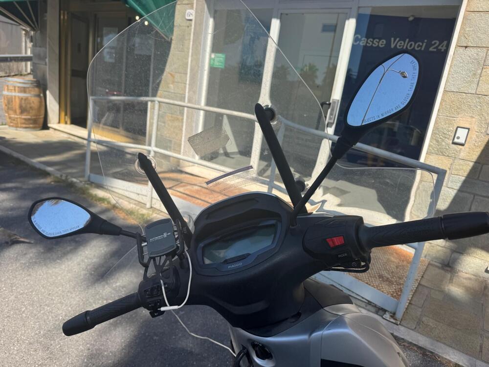 Piaggio Beverly 400 S ABS-ASR (2021 - 24) (3)