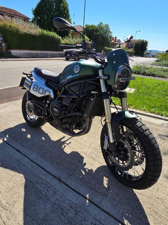 Benelli Leoncino 800 Trail (2022 - 25)