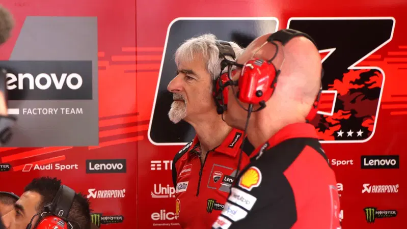 MotoGP 2025. GP della Catalogna. Gigi Dall'Igna: "Pecco si &egrave; un po' allineato agli altri piloti con la GP25". Davide Tardozzi: "Marc? Un grande campione sa quando &egrave; il momento di perdere"
