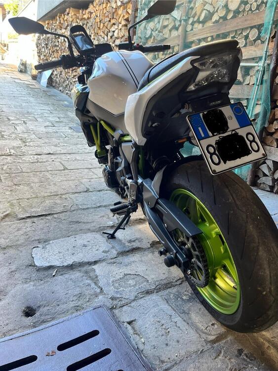Kawasaki Z 650 (2021 - 24) (2)