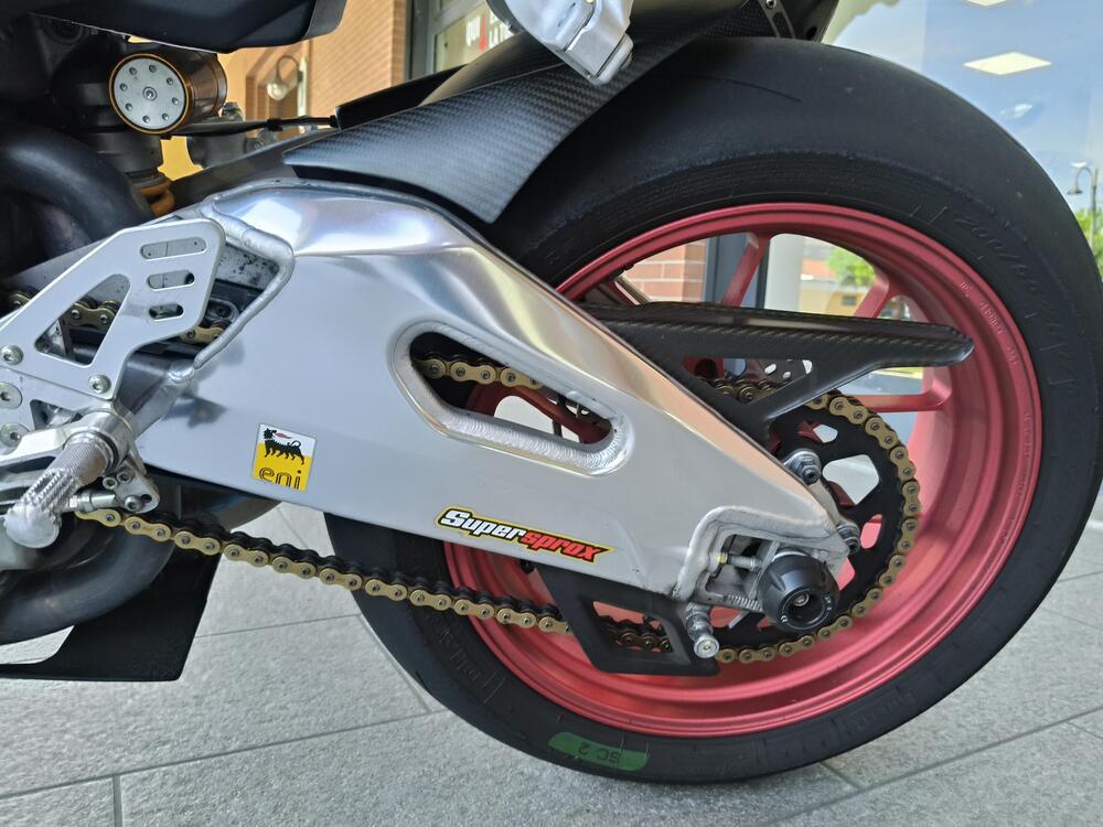 Aprilia RSV4 Factory APRC ABS (2011 - 15) (4)