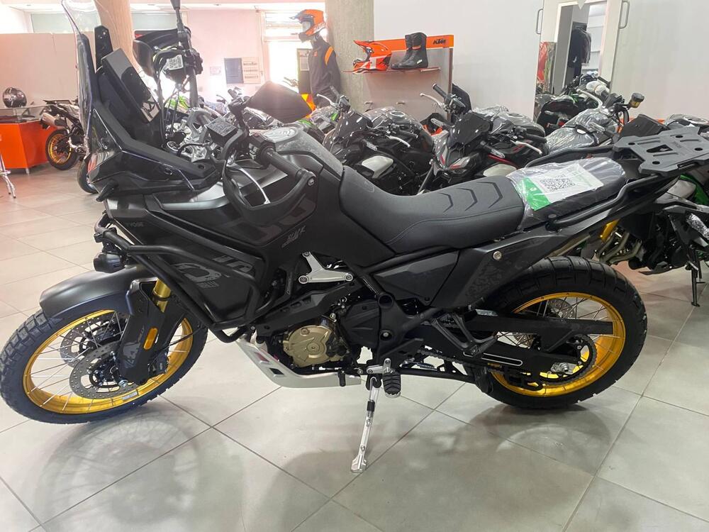 Voge Valico 800DSX Rally (2025) (2)