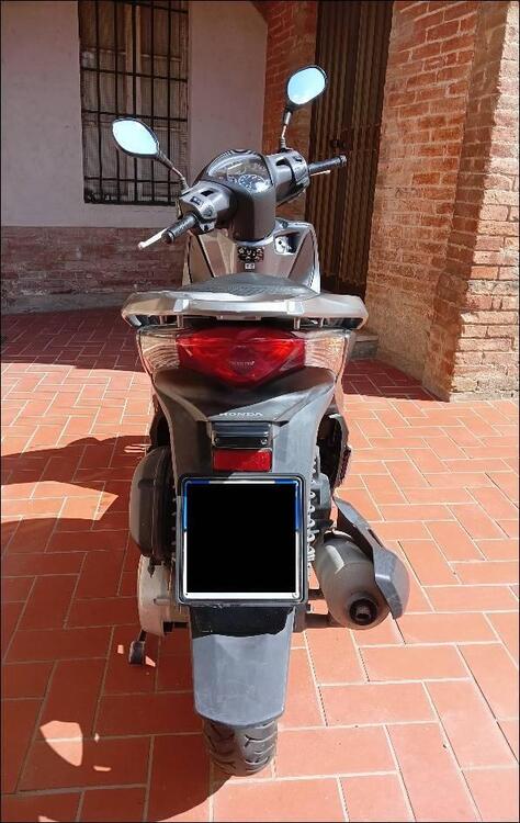 Honda SH 150 i ABS (2013 - 16) (4)