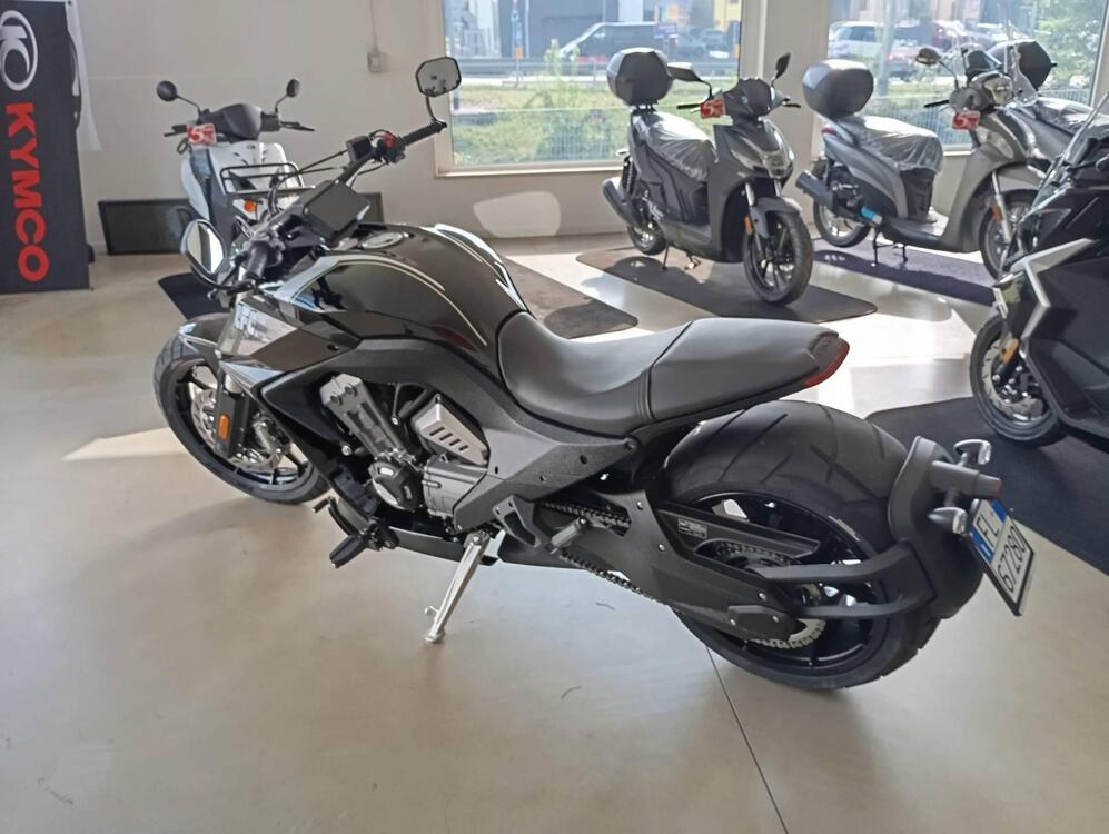 Benda Motorcycles LFC 700 (2024 - 25) (3)