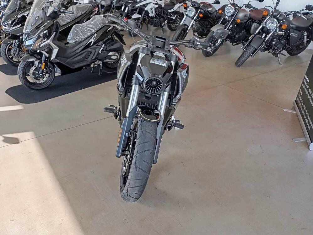 Benda Motorcycles LFC 700 (2024 - 25) (5)