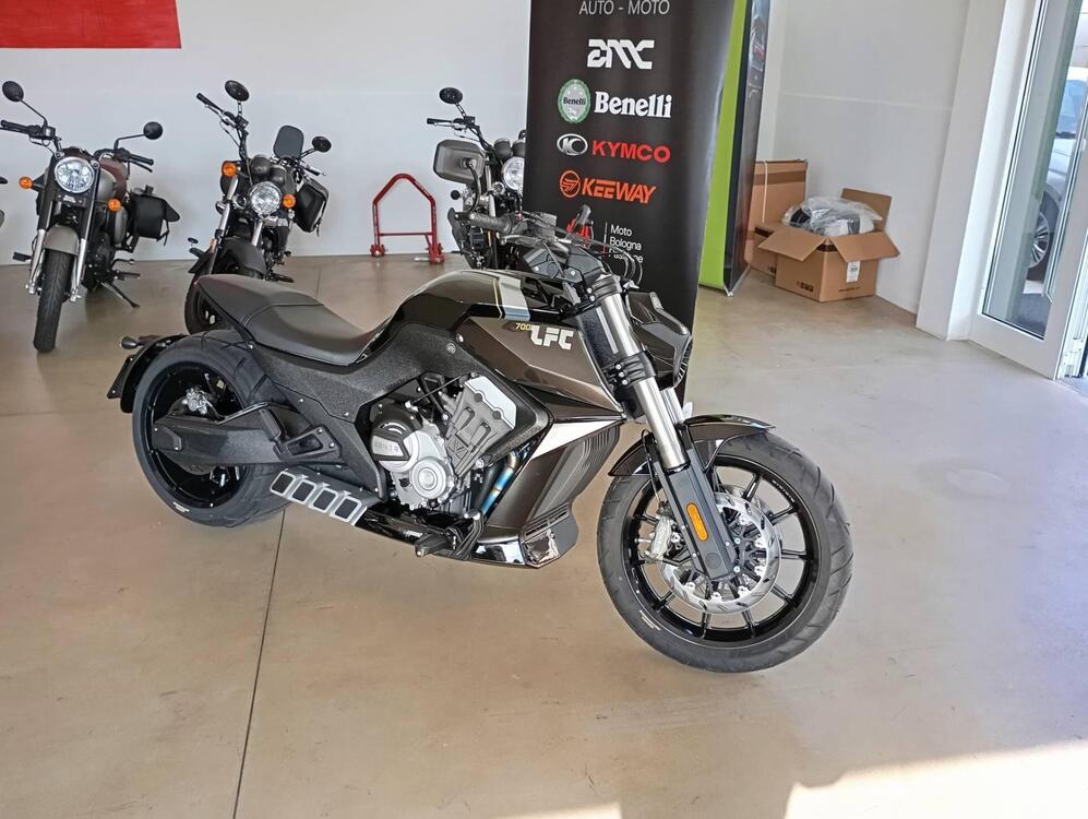 Benda Motorcycles LFC 700 (2024 - 25) (2)