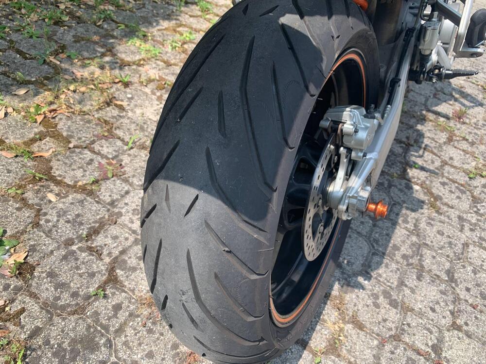 KTM 990 Supermoto R (2009 - 11) (5)