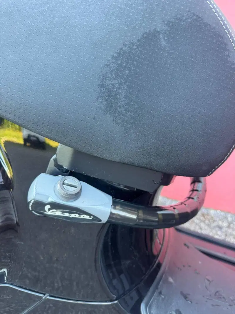 Vespa GTS 300 Supertech Hpe (2021 - 22) (6)