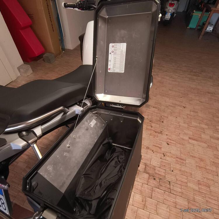 Bmw R 1250 GS Adventure (2021 - 24) (2)