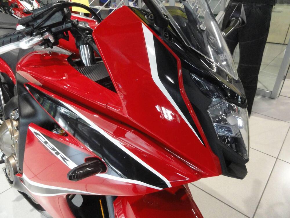Honda CBR 650 R (2019 - 20) (3)