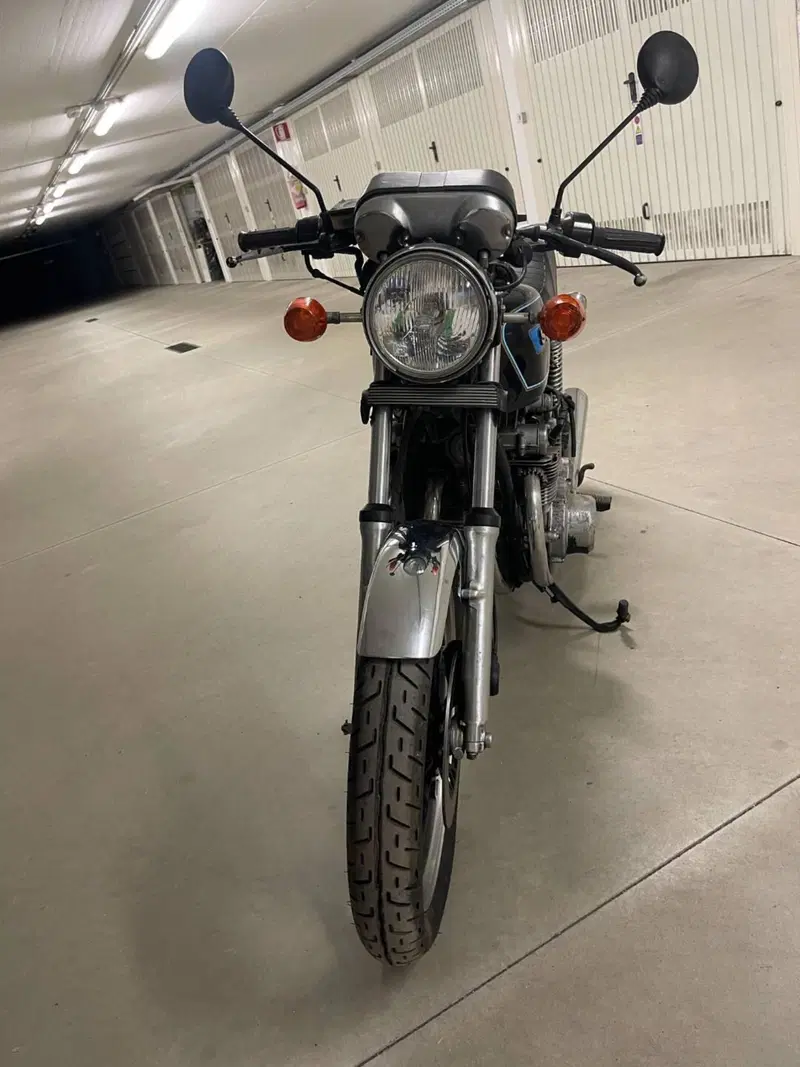 Suzuki GS 550 E (1980 - 97) (7)