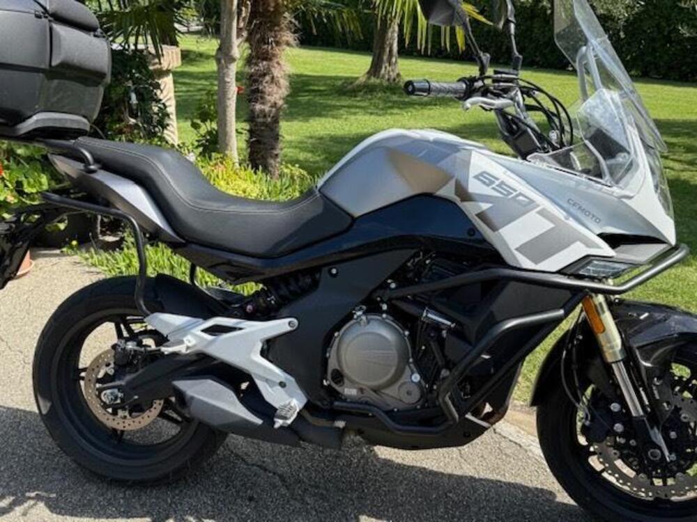 CFMOTO 650MT (2021 - 24) (2)