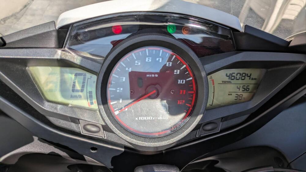 Honda VFR 1200 F ABS (2009 - 16) (2)