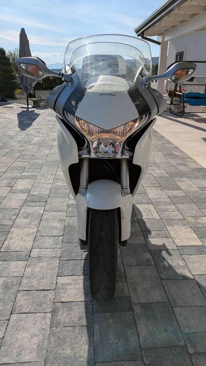 Honda VFR 1200 F ABS (2009 - 16) (3)