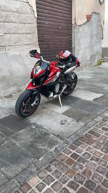 MV Agusta Rivale 800 EAS ABS (2013 -17)