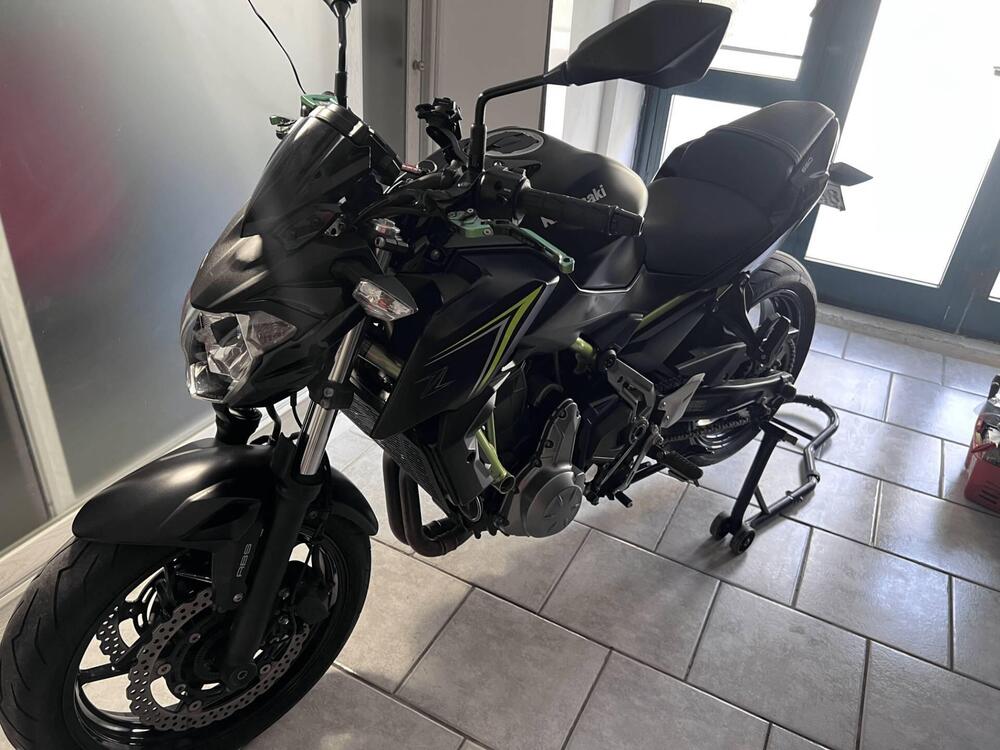 Kawasaki Z 650 (2017 - 19) (4)