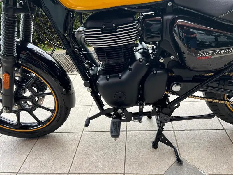 Royal Enfield Meteor 350 (2021 - 26) (14)
