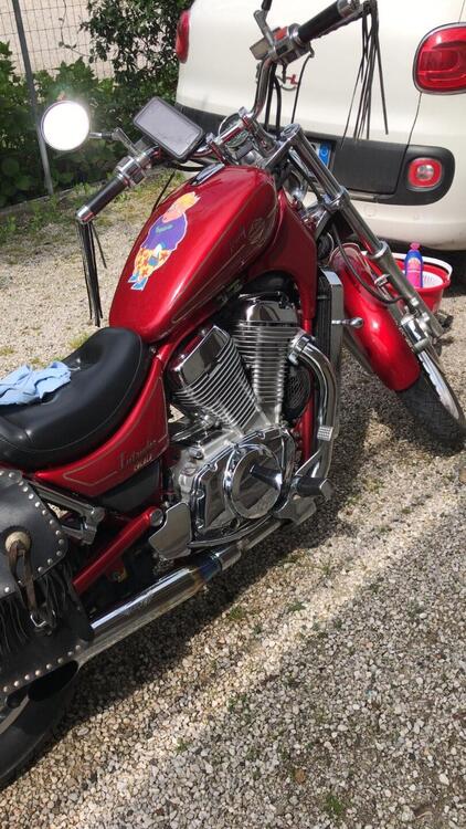 Suzuki Intruder  (5)