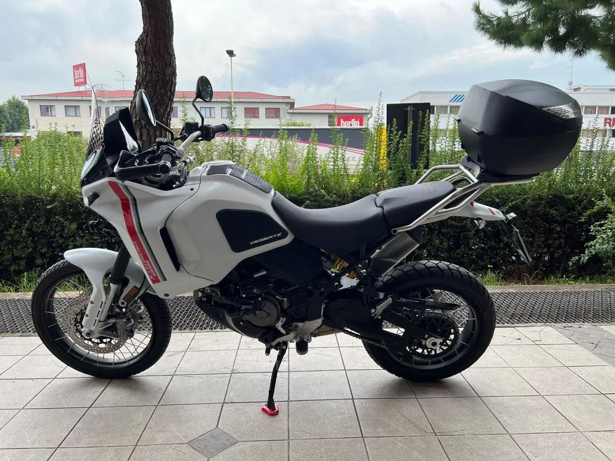 Ducati DesertX (2022 - 25) (2)