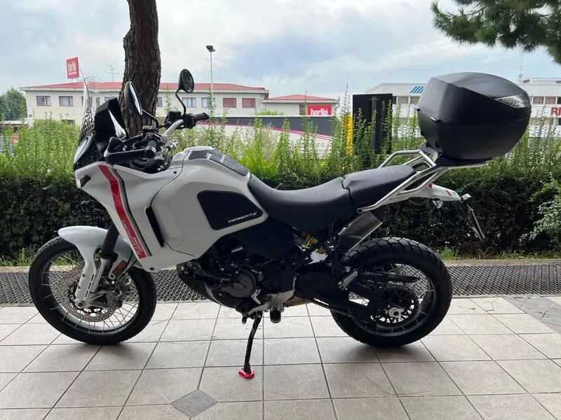 Ducati DesertX (2022 - 25) (2)