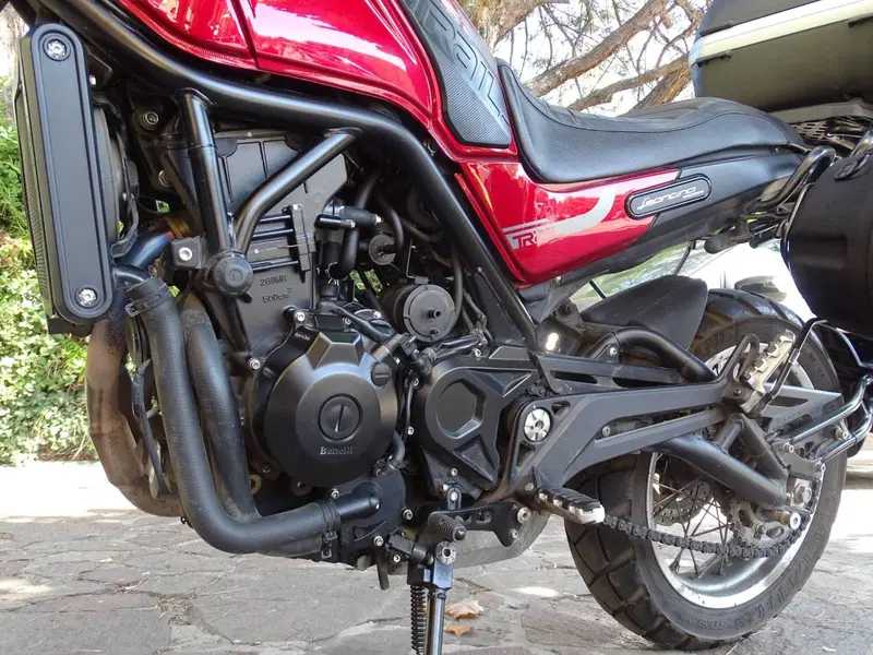 Benelli Leoncino 500 Trail (2021 - 26) (8)