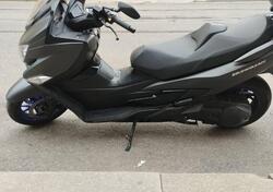 Suzuki Burgman AN 400 (2017 - 20) usata