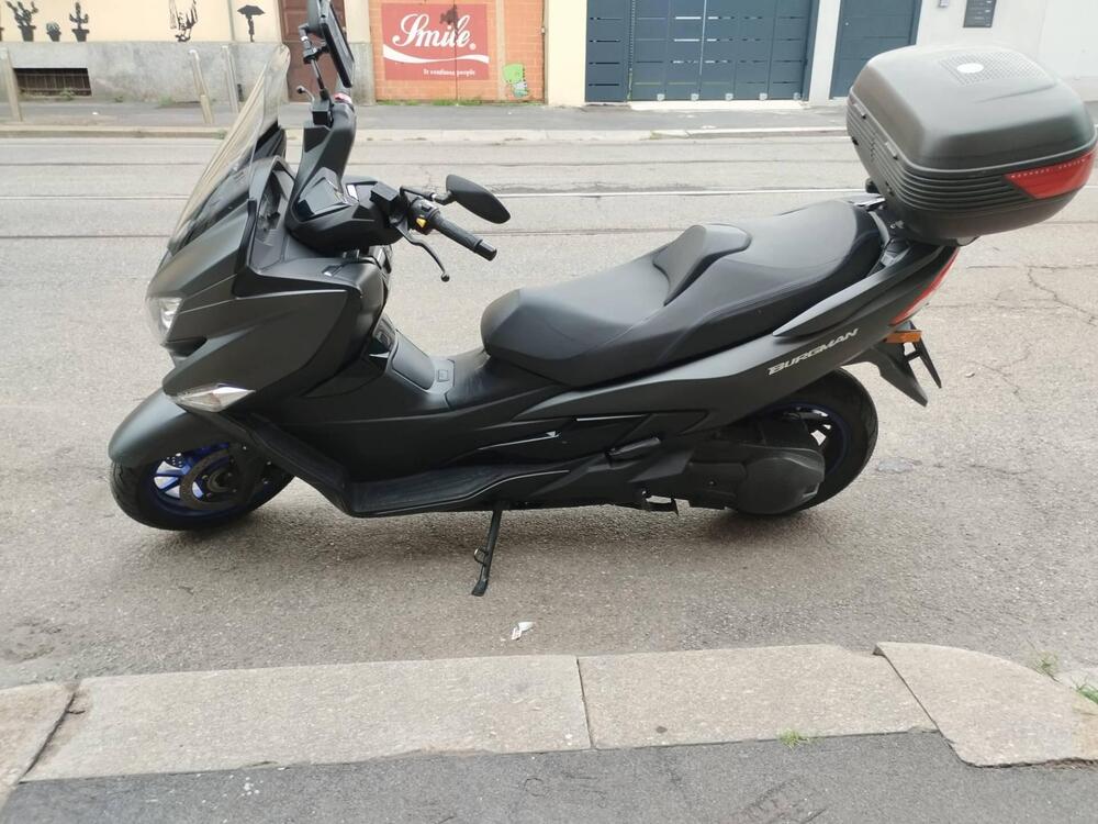 Suzuki Burgman AN 400 (2017 - 20) (2)