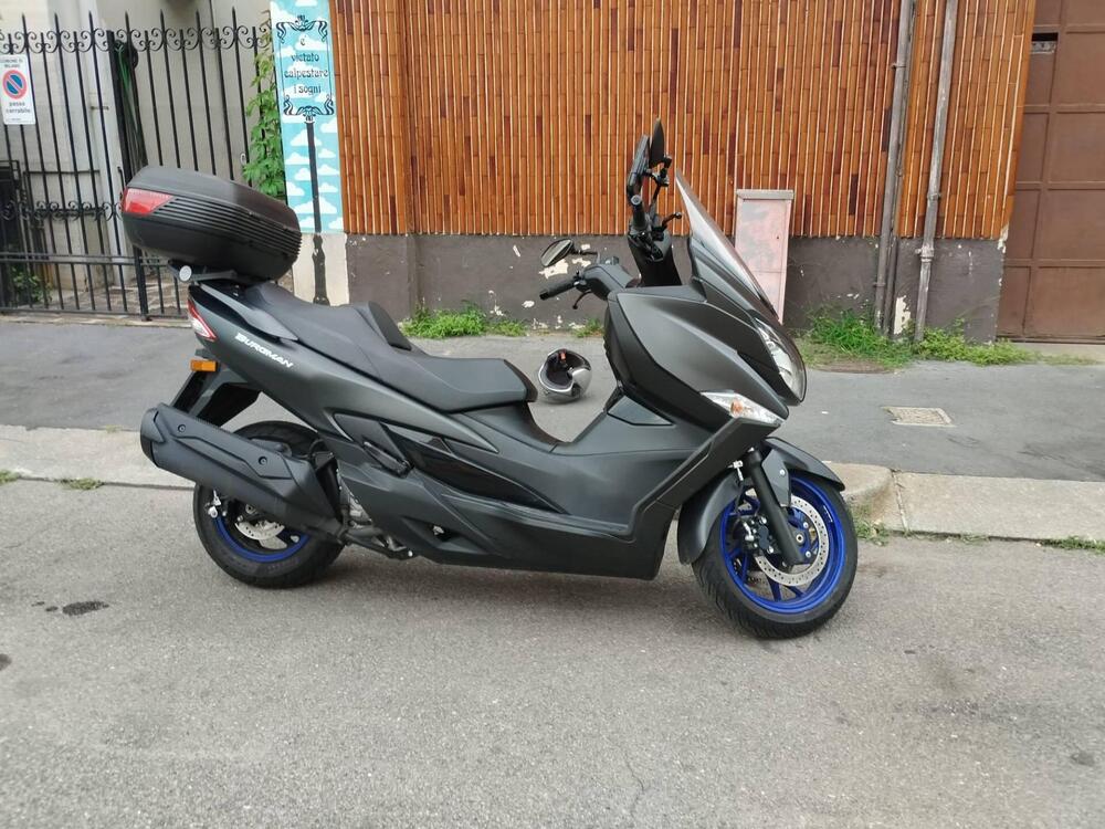 Suzuki Burgman AN 400 (2017 - 20) (3)