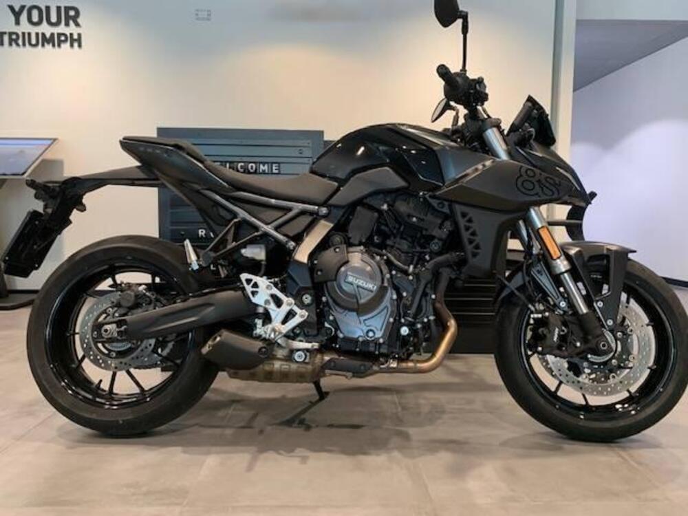 Suzuki GSX-8S (2023 - 24)