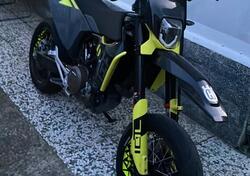 Husqvarna 701 Supermoto (2023 - 25) usata