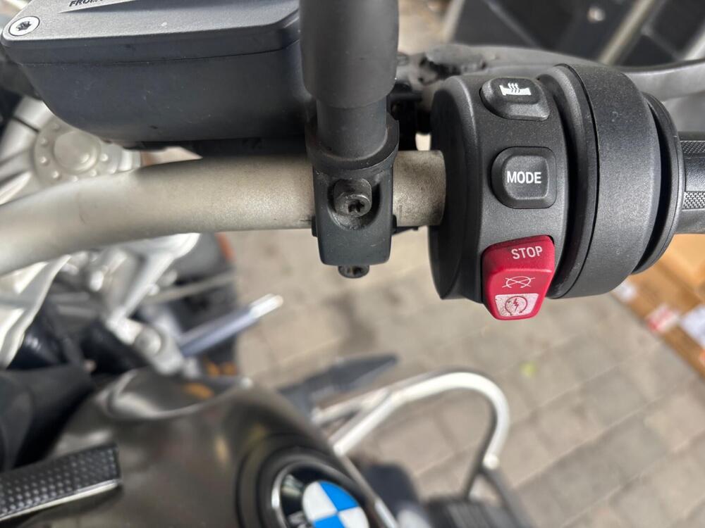 Bmw R nineT Scrambler (2021 - 24) (4)