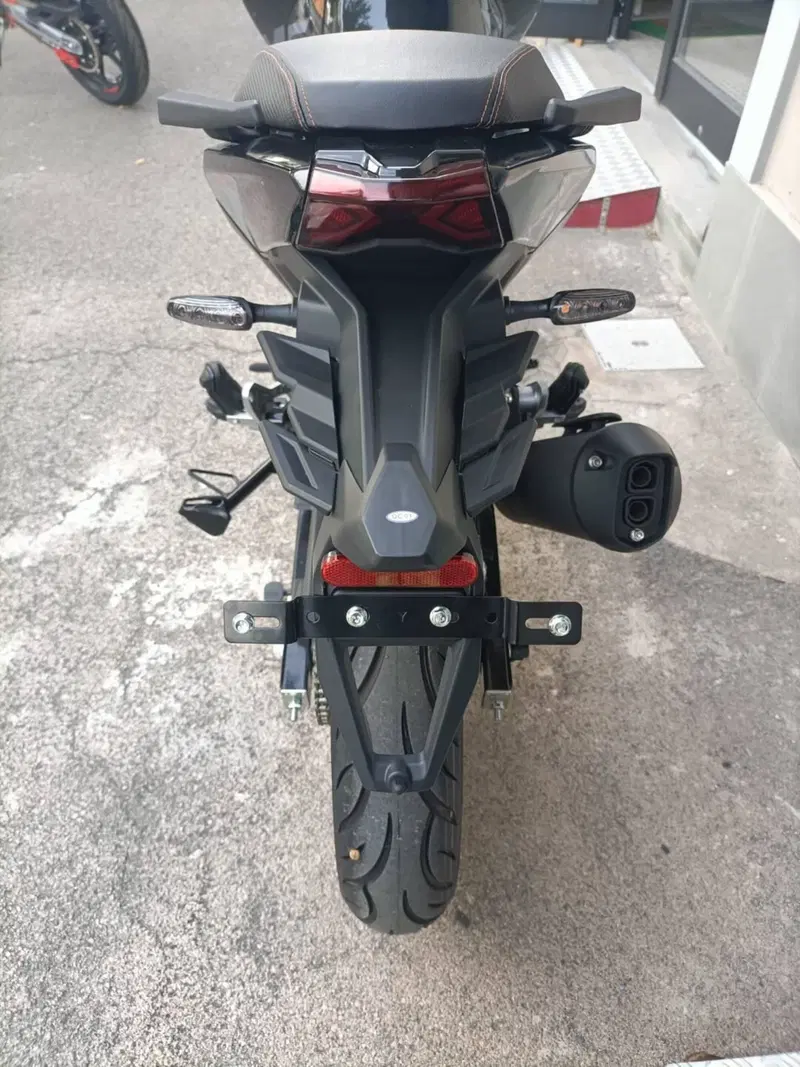Keeway Motor RKS 125 (2025 - 26) (5)