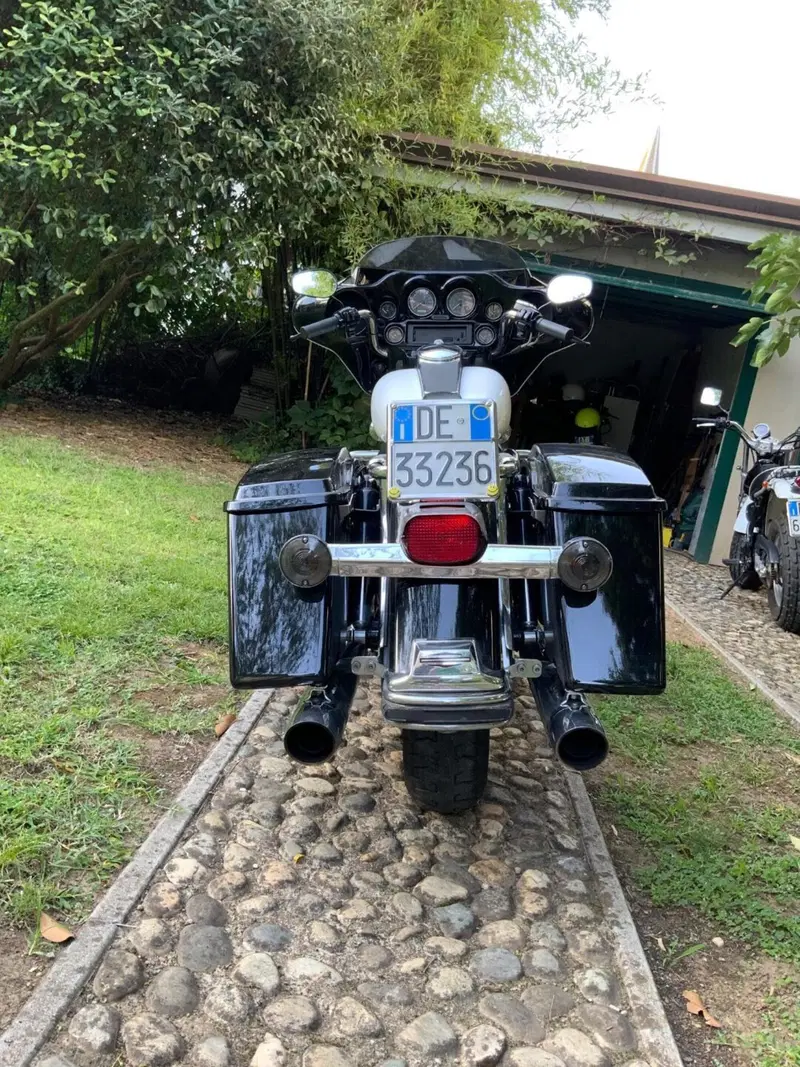 Harley-Davidson 1584 Electra Glide Standard (2007) - FLHT (4)