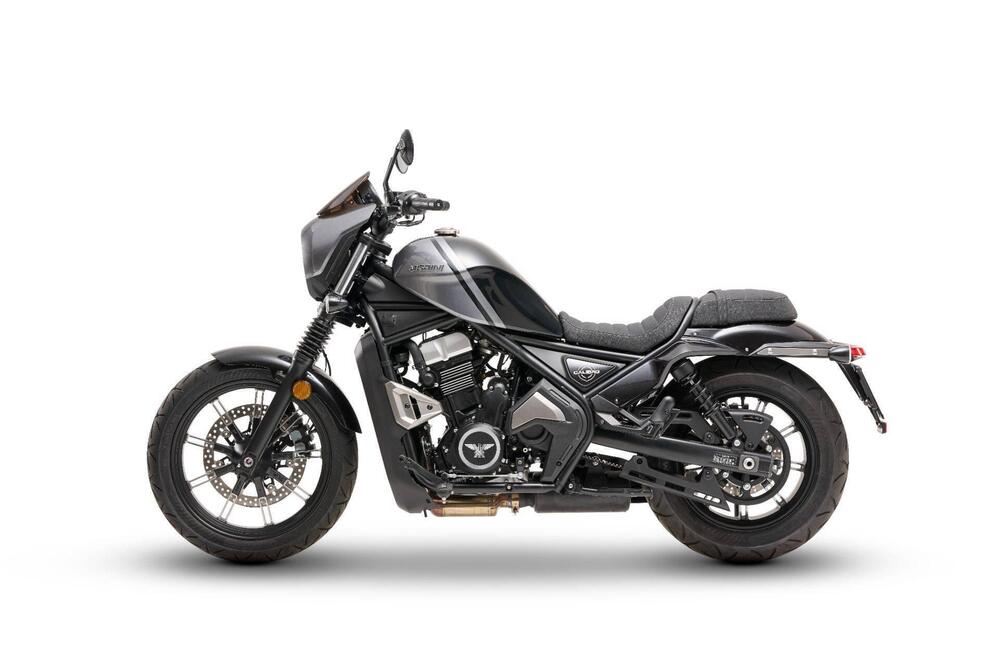 Moto Morini Calibro Custom (2024 - 25) (3)